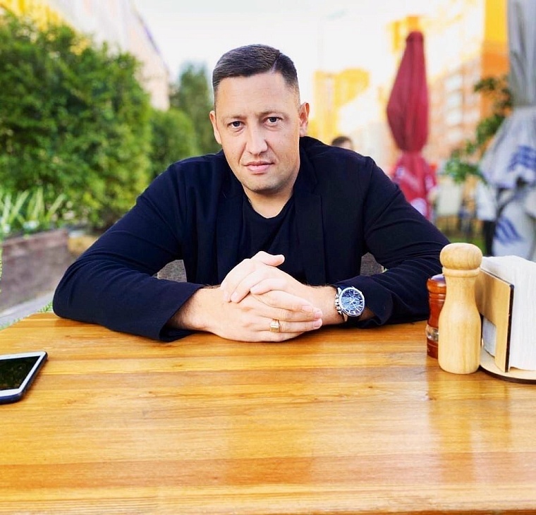 Королевский гамбит по-тюменски. Путь от шахматиста в предприниматели