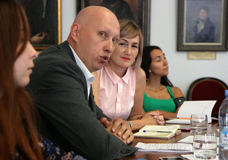 Тюменское кино попало в интернет-зависимость