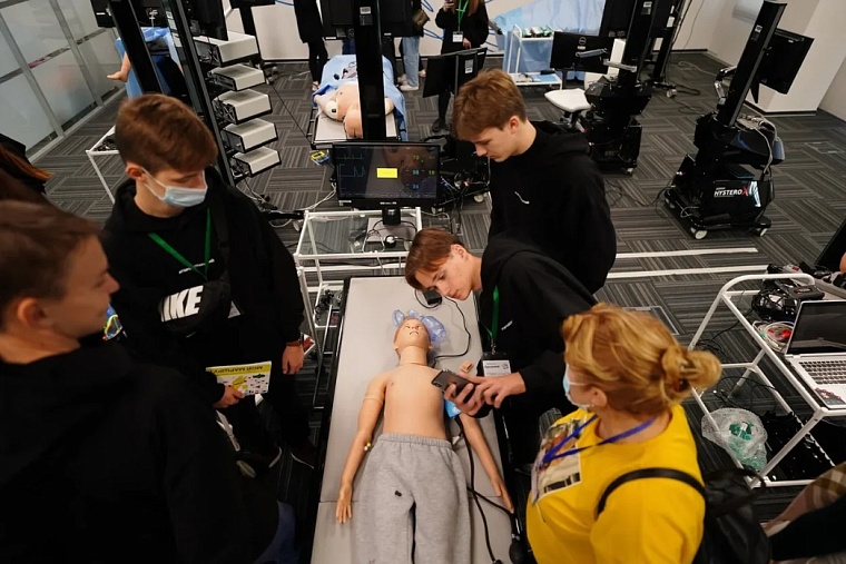 Москва стала для тюменских школьников учебником будущего