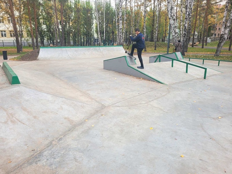 В Тюмени в День учителя откроют обновленный Школьный сквер