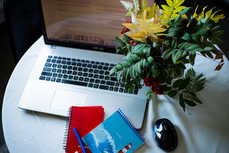 Пока вы спали: сотни раненых при взрыве в Карабахе, скандал с ценами на учебники, дата выхода "Брата-3"