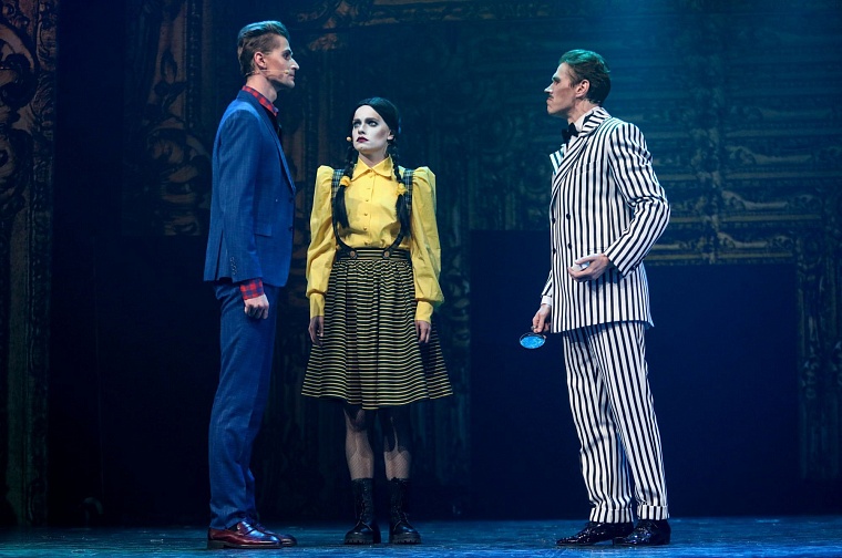 Премьера в тюменском драмтеатре: пять поводов посмотреть «Семейку Аддамс»