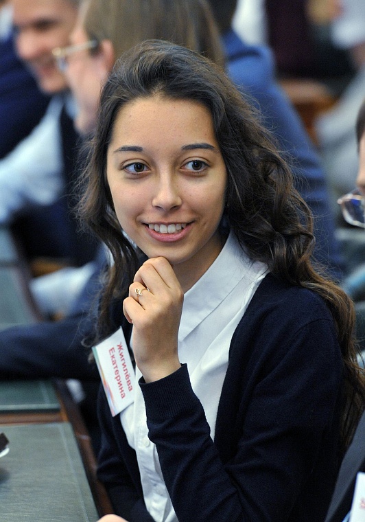 Владимир Якушев встретился с талантливой молодежью