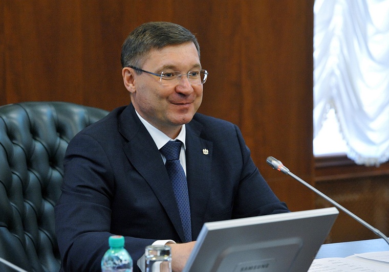 Владимир Якушев встретился с талантливой молодежью