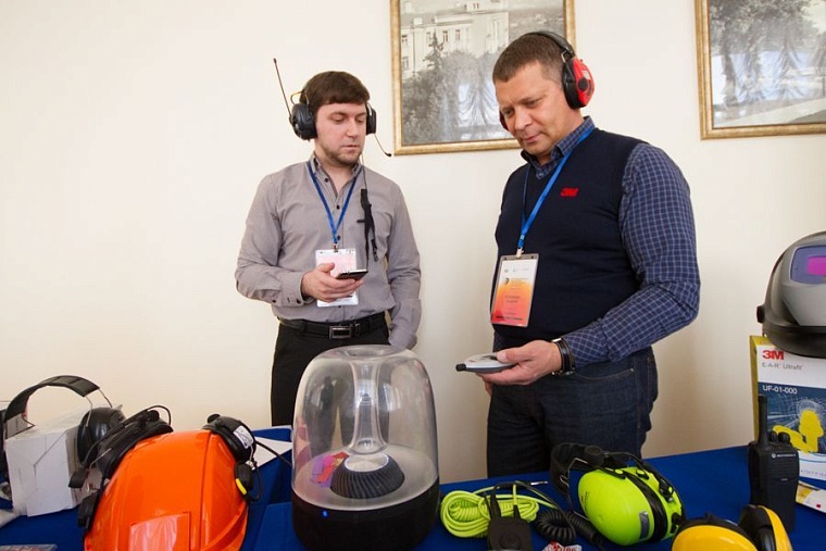 В ТИУ обсудили актуальные вопросы охраны труда и промышленной безопасности