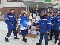 Более миллиона рублей и 5 тонн благотворительного груза собрали волонтёры-нефтепроводчики в помощь жителям Донбасса