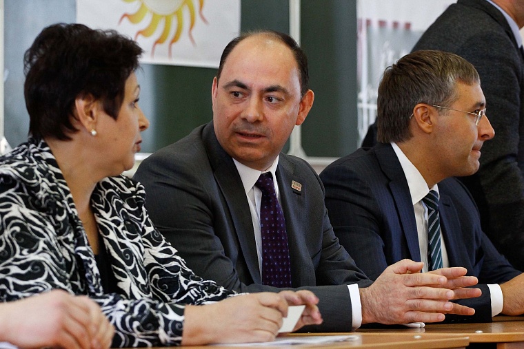 Олимпиада Cisco в Тюмени: спасая мир от апокалипсиса