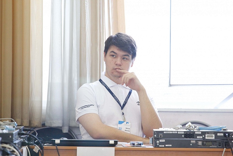 Олимпиада Cisco в Тюмени: спасая мир от апокалипсиса