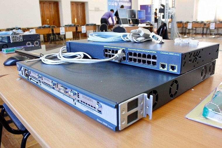 Олимпиада Cisco в Тюмени: спасая мир от апокалипсиса