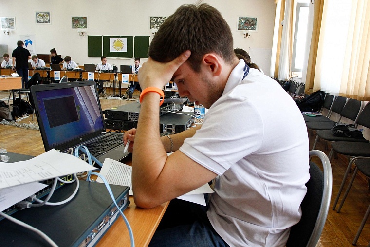 Олимпиада Cisco в Тюмени: спасая мир от апокалипсиса