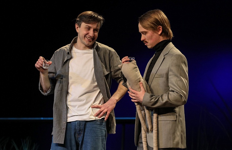 Премьера. В "Утиной охоте" у героя отнимают ружье и вручают надежду