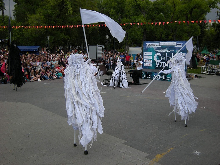 «Сны улиц» не испугались грозных туч