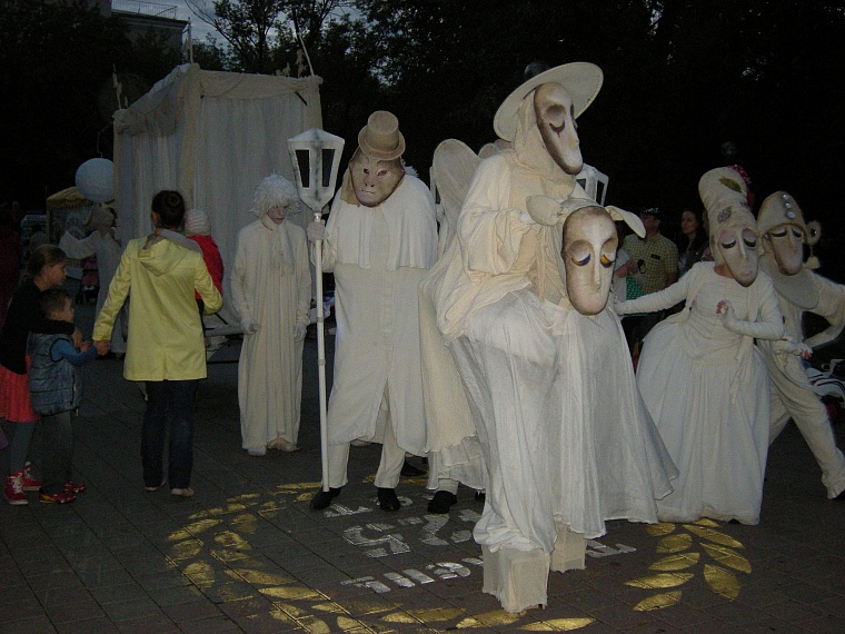 «Сны улиц» не испугались грозных туч