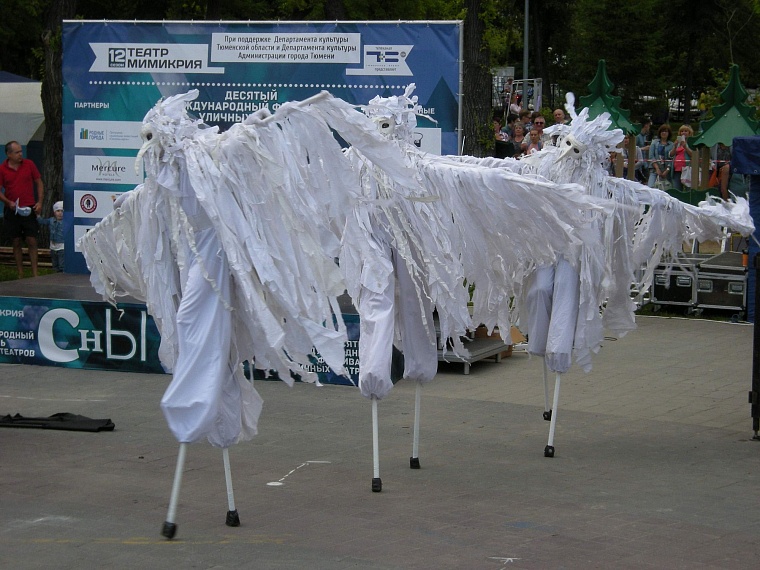 «Сны улиц» не испугались грозных туч