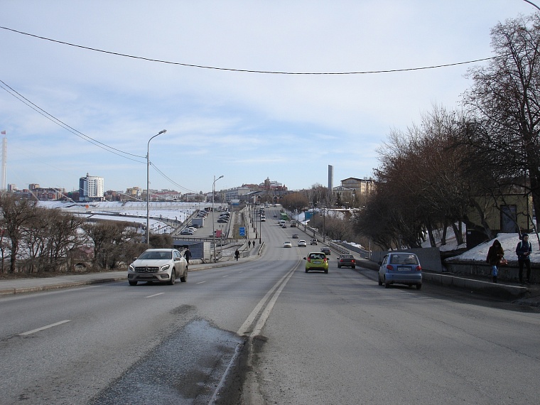 Так выглядит теперь дорога, по которой следовал обоз дипломата Фёдора Головина. Фото автора