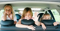 Семьи с пятью детьми в Госдуме предложили обеспечивать автомобилями