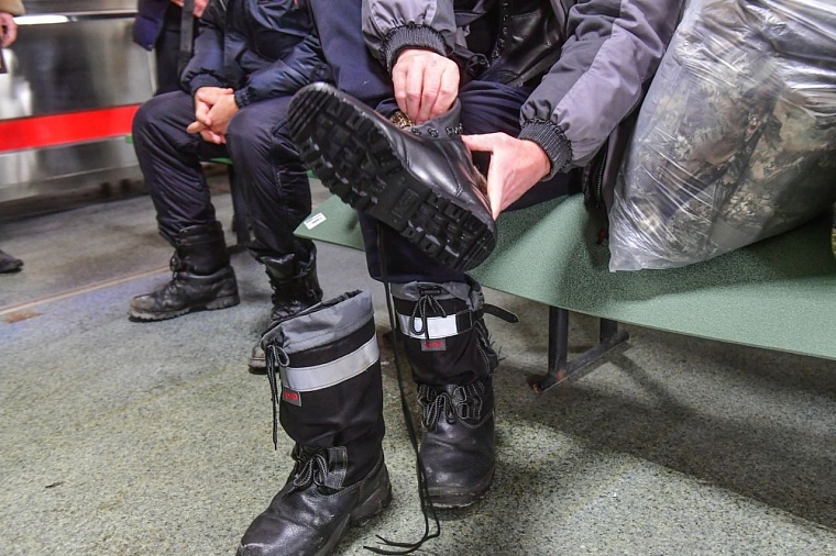 Доброволец из Ишима: Нам выдали достойный комплект. Все, что необходимо, есть, включая аптечки