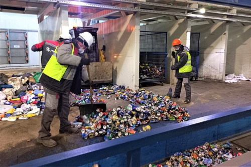 Из тюменского мусора планируют изготавливать уличные ограждения