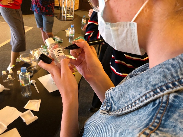 Крокодиловы слезы. Тюменцы синтезировали слезные выделения различных животных