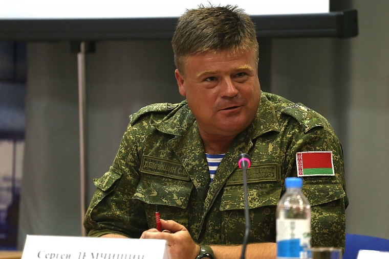 Гонки «Формулы-1» на военной технике