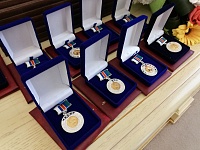 Тюменцы получили медали «Материнская слава» и «Отцовская доблесть»