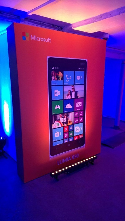 Lumia Show и обзор Lumia 930