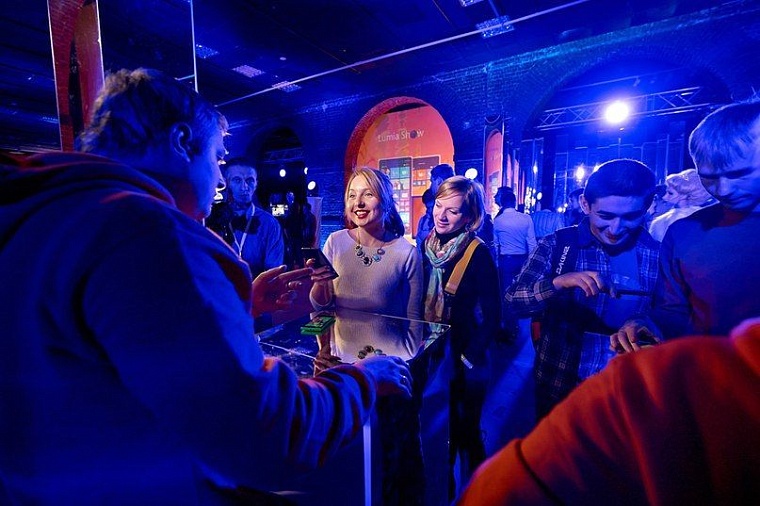 Lumia Show и обзор Lumia 930