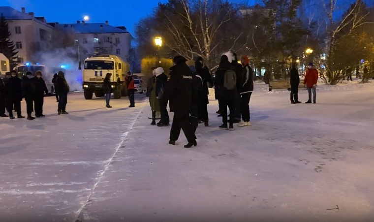 На митинг в Тюмени вышло около 500 человек