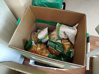 Активисты ОНФ передали погорельцам из СНТ "Солнышко" собранные вещи и продукты питания