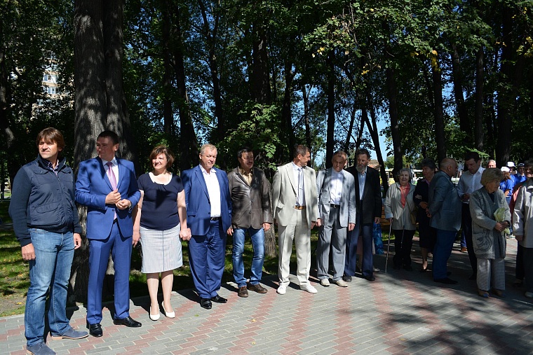 Обновленный сквер им. Семена Пацко стал визитной карточкой города