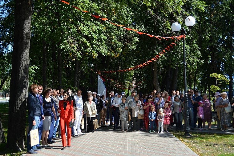 Обновленный сквер им. Семена Пацко стал визитной карточкой города