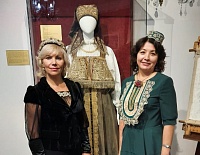 В Тюмени открылась выставка, посвященная традициям золотного шитья в Сибири