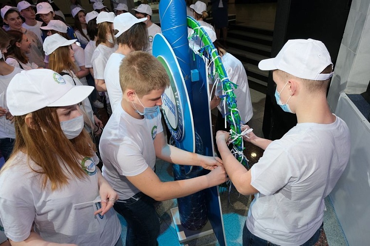 В течение первой смены в экологических отрядах ООО «Газпром добыча Уренгой» будут трудиться 90 человек.