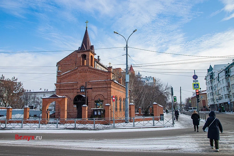 Работа и семья: тюменцы назвали приоритеты на 2025 год