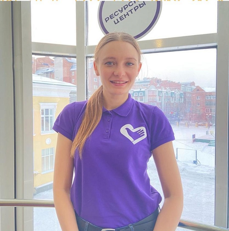 Студентка-медик из Тюмени совмещает учебу и работу с волонтерством