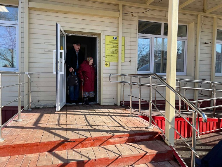 Постояльцев Ишимского геронтологического центра эвакуировали