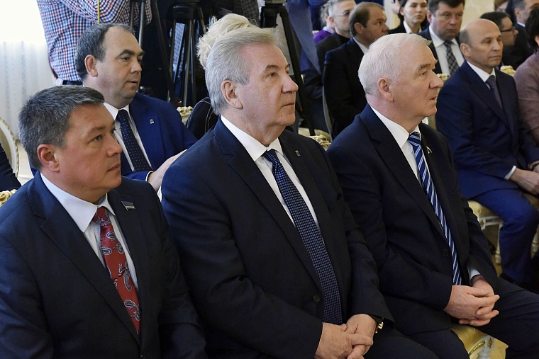 Регионы большой Тюменской области продлили договор о сотрудничестве