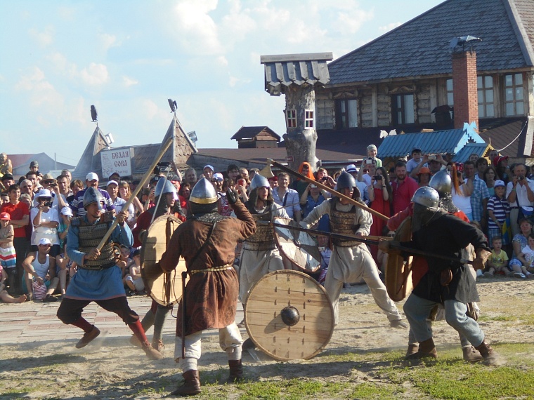 Тюменцы смогут посетить фестиваль «Абалакское поле»