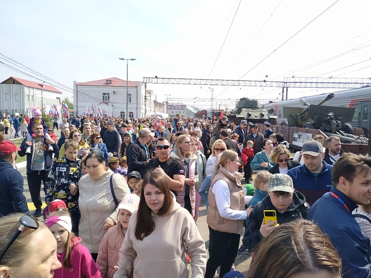 В топке "Эшелона Победы" приготовили фронтовую яичницу