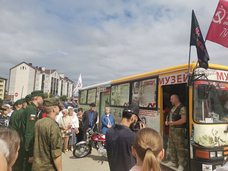 В Ишим прибыл «Автобус Победы»