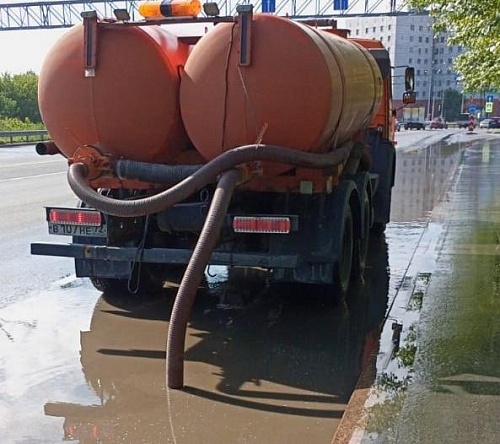 Руслан Кухарук: Более четверти месячной нормы осадков выпало в отдельных районах Тюмени