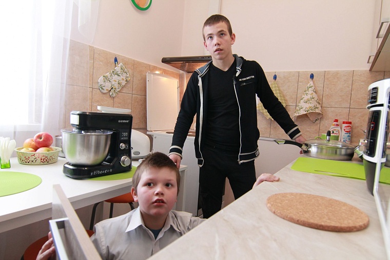 Учебная квартира: детей, оставшихся без родителей, научат жить самостоятельно
