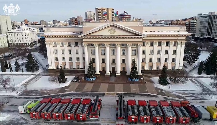На боевое дежурство в Тюменской области заступили 10 новых пожарных автомобилей
