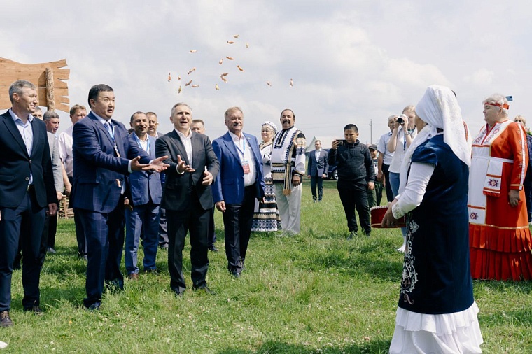 Александр Моор: Курултай стал полноценным народным праздником