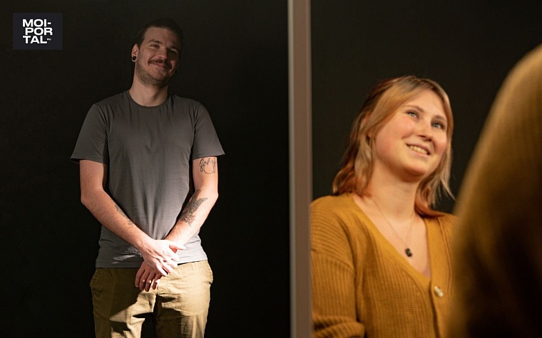 Лица тюменцев в момент признания в любви