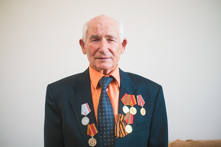 Как мой девятилетний папа пугал фашистов