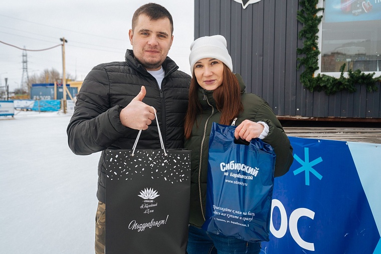 Радиостанция "Диполь ФМ" устроила для влюбленных самую романтичную вечеринку Love is...