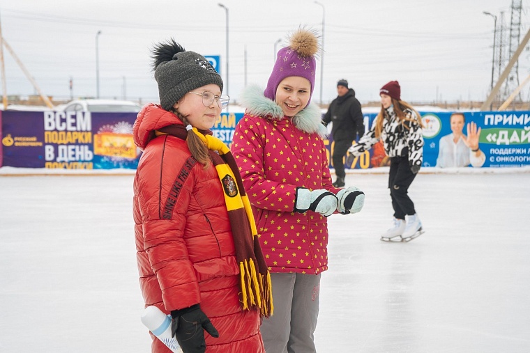 Радиостанция "Диполь ФМ" устроила для влюбленных самую романтичную вечеринку Love is...