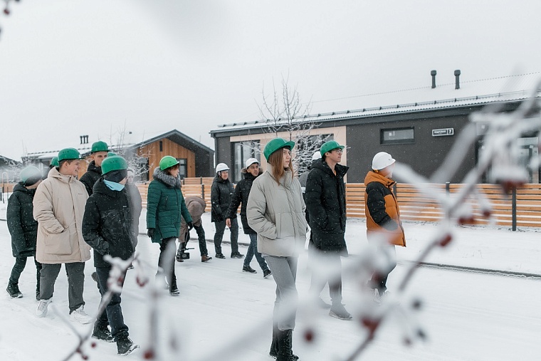 Взгляд изнутри: группа компаний «Партнер» проводит ознакомительные экскурсии для старшеклассников