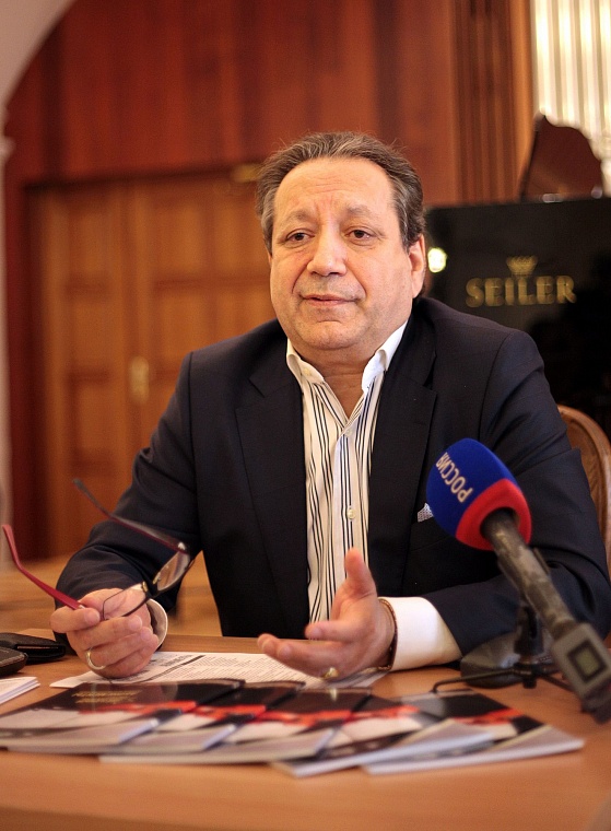 Филармония устраивает распродажу